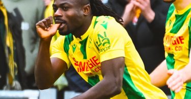 Ligue 1: Simon fires Nantes to victory over Lens