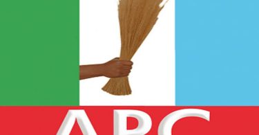 APC leader calls on FG to allocate funds to reinstated Osun LG Chairmen