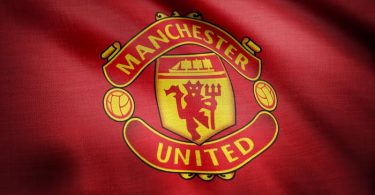 Manchester United announce more job cuts