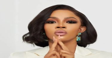 “There’s nothing wrong with telling a man to pay your bills” – Toke Makinwa tells ladies