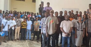 UNIZIK lecturer adopts ‘photo attendance’ to curb signature forgery