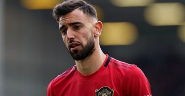Bruno Fernandes Weighs Shock Exit From Man United Amid £100 Million Al-Hilal Move