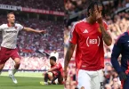 Man United suffer more Old Trafford misery as West Ham win 2-0, Yoro injured