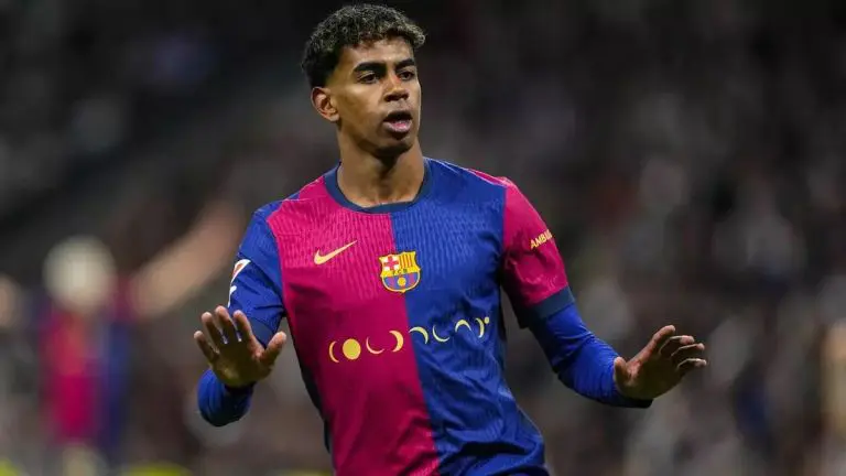 Barcelona seal long-term deal with Lamine Yamal, include Ballon d’Or bonus clause