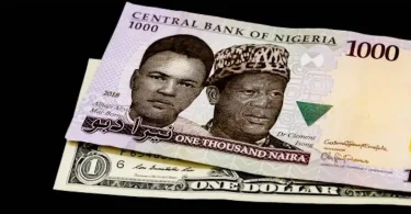 Naira falls to N1,612/ at official market