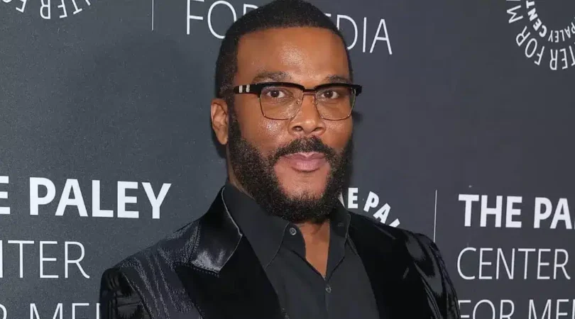Tyler Perry sued by actor Derek Dixon for 0 million over sexual harassment